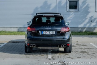 Porsche Cayenne S Diesel Tiptronic S / E 2013