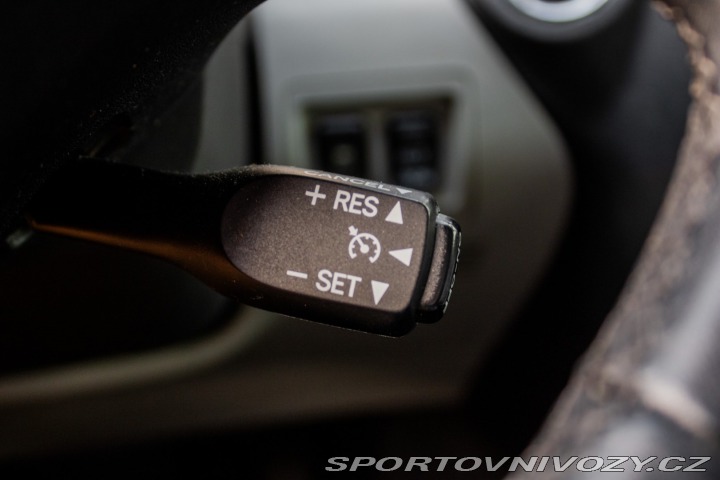 Lexus IS 250 / AJ NA SPLÁTKY / 2007