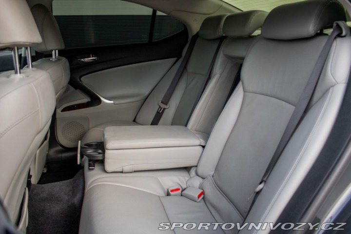 Lexus IS 250 / AJ NA SPLÁTKY / 2007