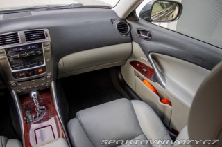 Lexus IS 250 / AJ NA SPLÁTKY / 2007