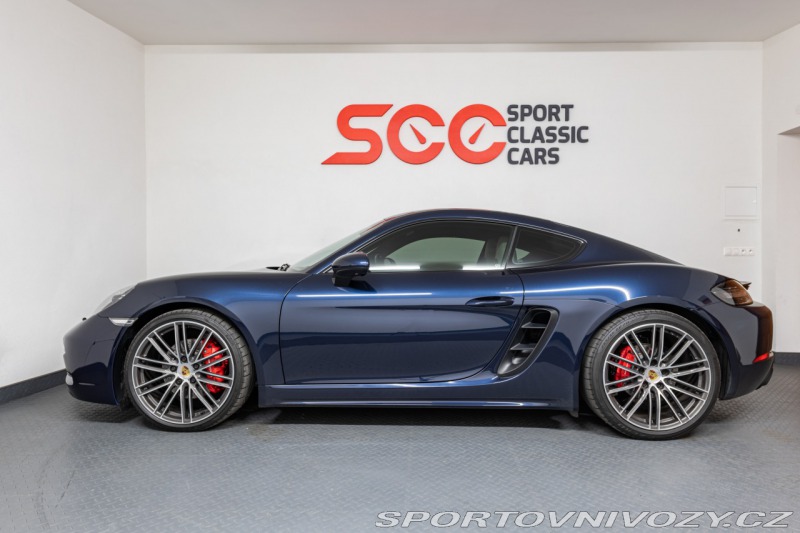 Porsche Cayman GTS