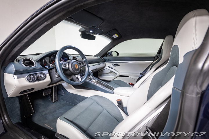 Porsche Cayman GTS 2019