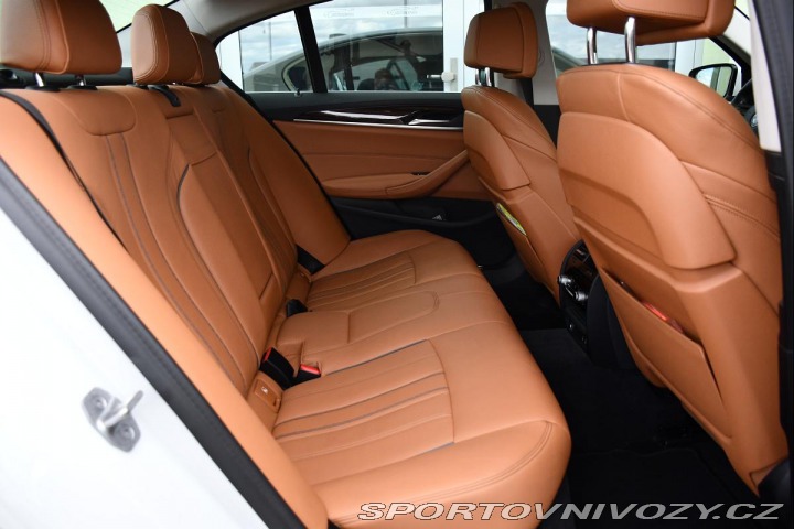 BMW 5 530d LUXURY LINE LASER K3 2020