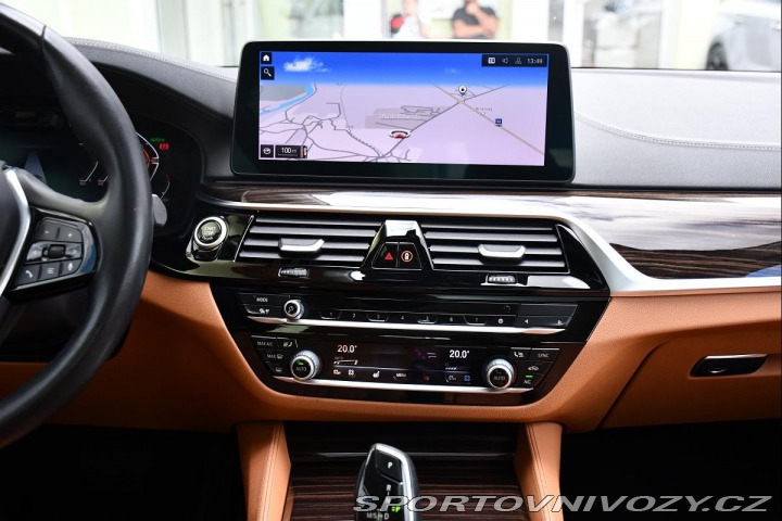 BMW 5 530d LUXURY LINE LASER K3 2020