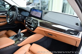 BMW 5 530d LUXURY LINE LASER K3 2020