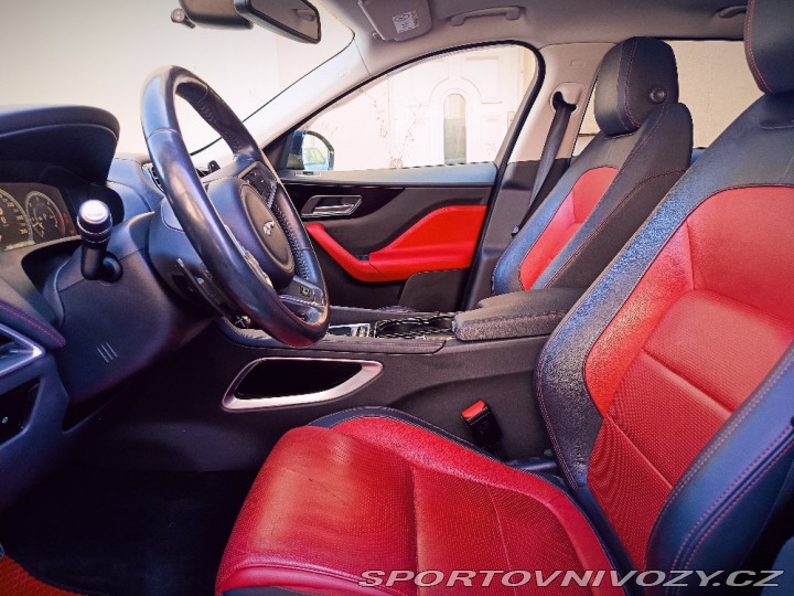 Jaguar F-Pace 3,0D R-Sport AWD 4X4 ČR 2016