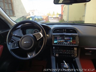 Jaguar F-Pace 3,0D R-Sport AWD 4X4 ČR 2016