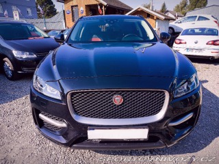 Jaguar F-Pace 3,0D R-Sport AWD 4X4 ČR 2016