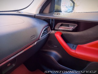 Jaguar F-Pace 3,0D R-Sport AWD 4X4 ČR 2016