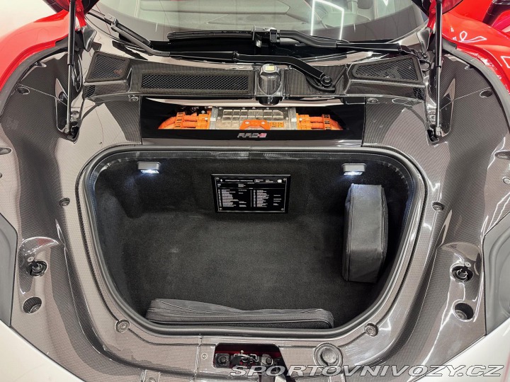 Ferrari SF90 A.F.* FULL CARBON*ZÁRUKA* 2023