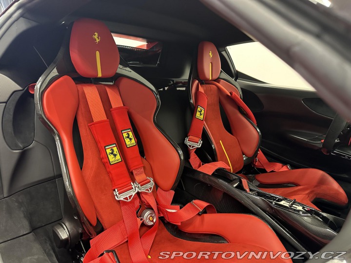 Ferrari SF90 A.F.* FULL CARBON*ZÁRUKA* 2023