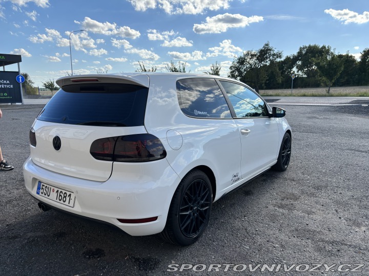 Volkswagen Golf 2010