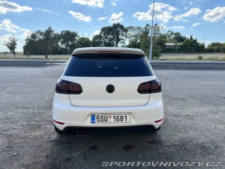Volkswagen Golf 2010