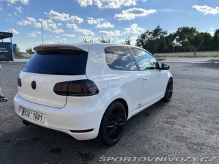 Volkswagen Golf 2010