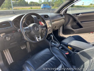 Volkswagen Golf 2010
