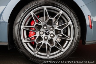 Ford Mustang  2024