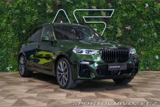 BMW X7 M50i*B&W*VERDE ERMES* 2022
