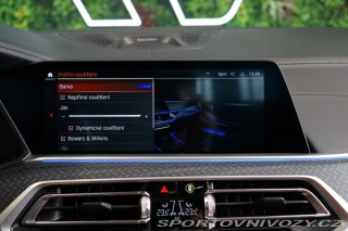 BMW X7 M50i*B&W*VERDE ERMES* 2022