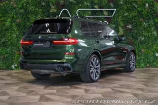 BMW X7 M50i*B&W*VERDE ERMES* 2022