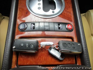 Bentley Continental GT 6,0 W12 412kw 4x4 R20, 2006