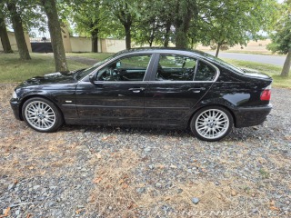 BMW 3 330i (E46)