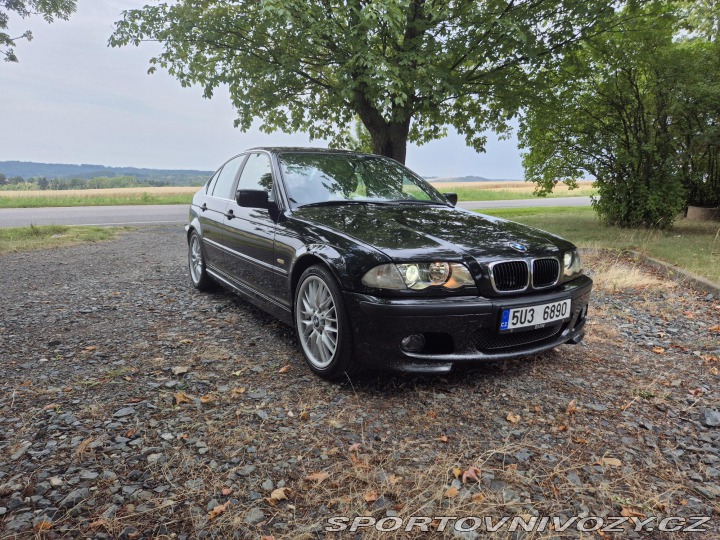 BMW 3 330i (E46) 2001