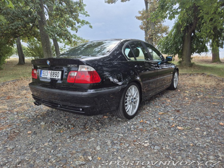 BMW 3 330i (E46) 2001