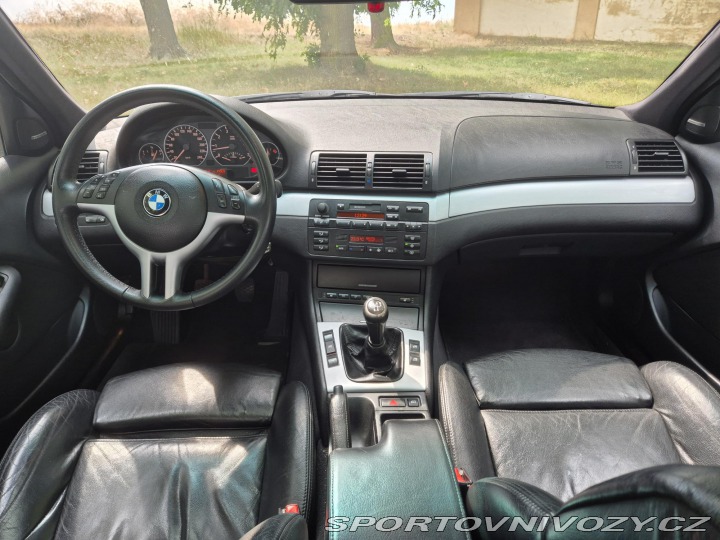 BMW 3 330i (E46) 2001