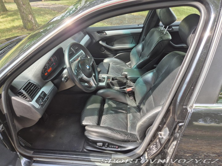 BMW 3 330i (E46) 2001