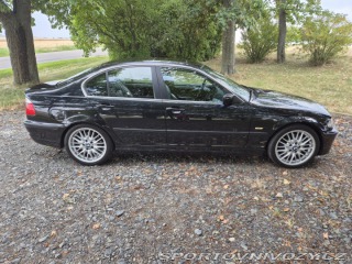 BMW 3 330i (E46) 2001