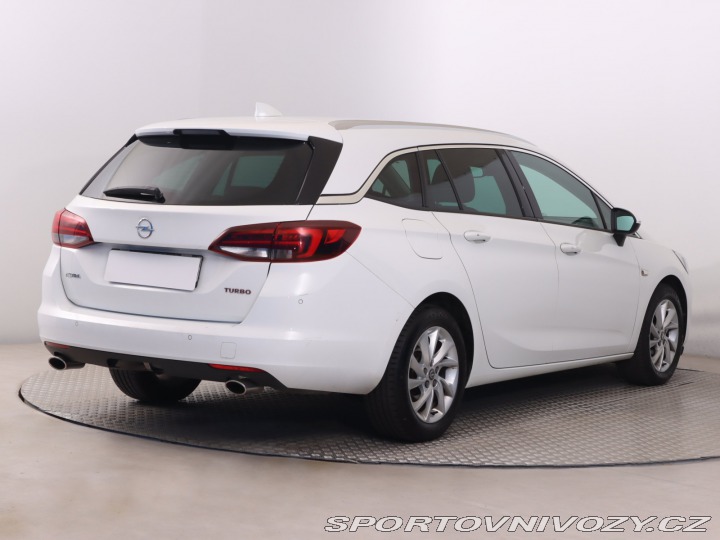Opel Astra 1.6 T 2018