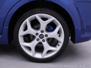 Ford Focus ST 2,5 T 166kW Klima Recaro 2009