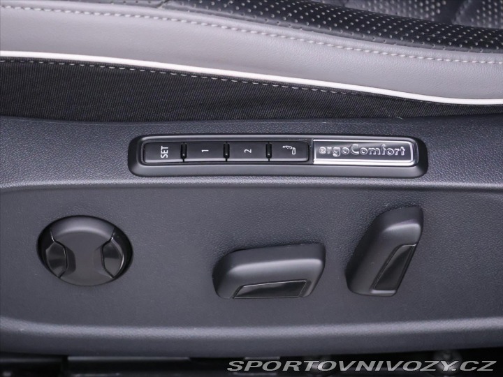 Volkswagen Arteon 2,0 TDI 147kw ČR 1.MAJ DP 2022