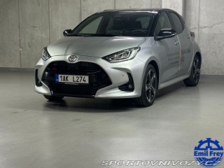 Toyota Yaris Premiere Edition 1.5 Hybr 1800