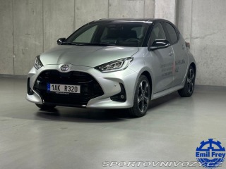 Toyota Yaris Premiere Edition 1.5 Hybr 1800