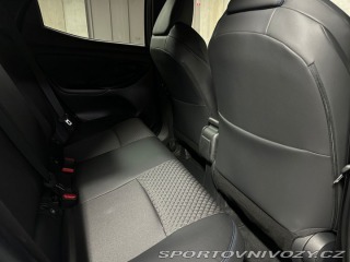 Toyota Yaris Premiere Edition 1.5 Hybr 1800