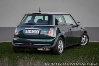 Mini Cooper // AJ NA SPLÁTKY 2006