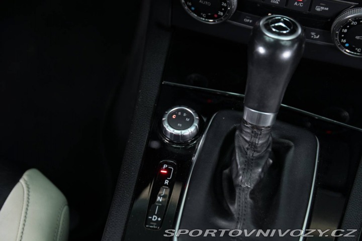 Mercedes-Benz C Kupé AMG 63 2012