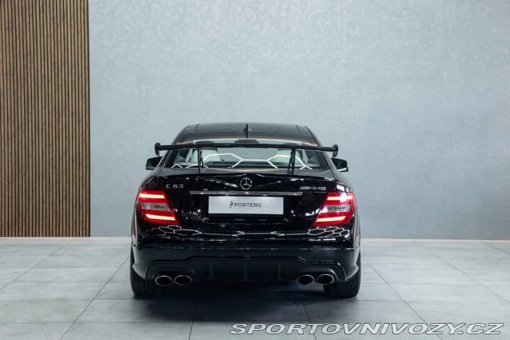 Mercedes-Benz C Kupé AMG 63 2012