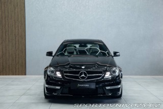 Mercedes-Benz C Kupé  AMG 63 2012
