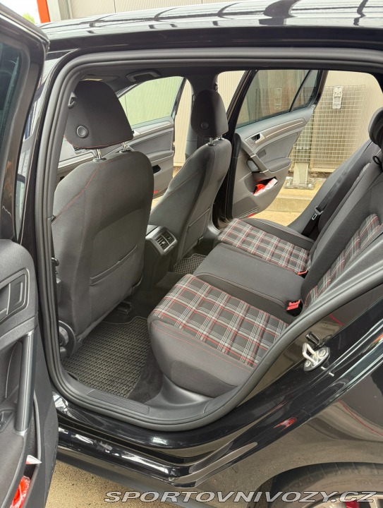 Volkswagen Golf 2.0 GTI DSG Performance 2019
