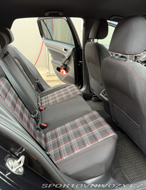 Volkswagen Golf 2.0 GTI DSG Performance 2019