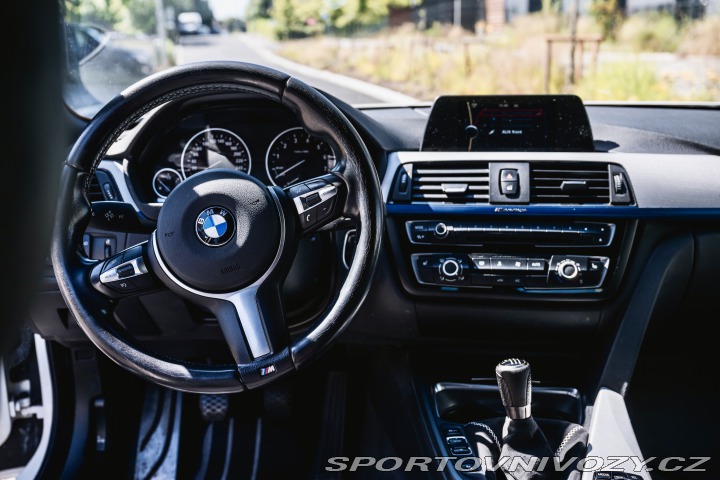 BMW 4 428i M-packet Manuál RWD 2014