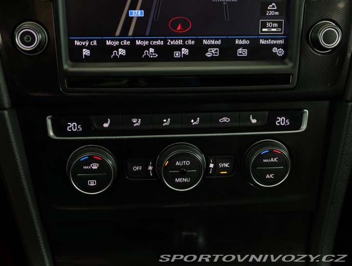 Volkswagen Golf Highline 2.0 TDI GTD 2016