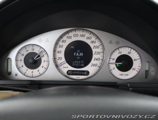Mercedes-Benz E E 320 CDI 4MATIC 2006