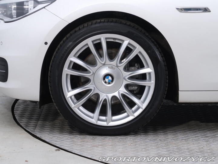 BMW 5 GT 535d xDrive GT 2015