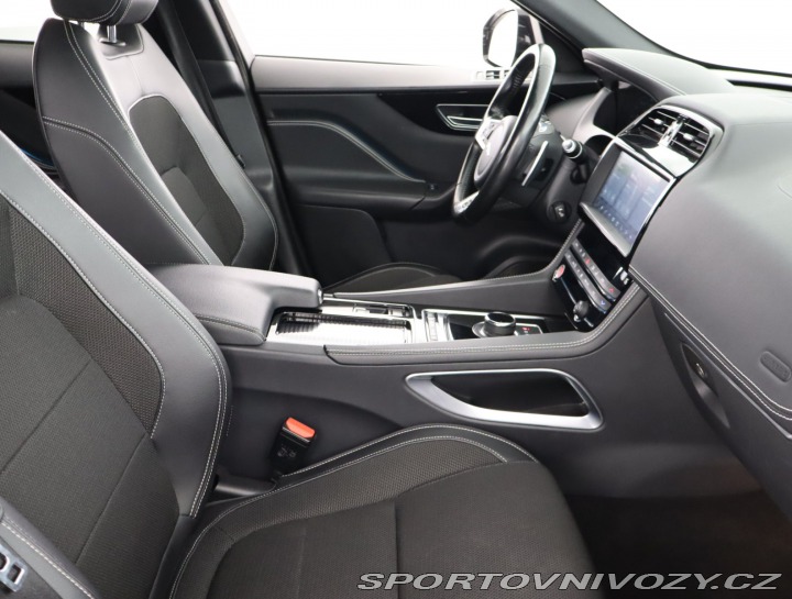 Jaguar F-Pace R-Sport 25d AWD 2020
