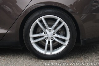 Tesla Model S 0,0 P85 Supercharger Zdar 1800