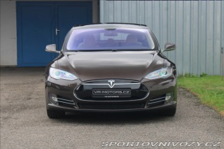 Tesla Model S 0,0 P85 Supercharger Zdar 1800