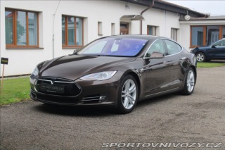 Tesla Model S 0,0 P85 Supercharger Zdar 1800
